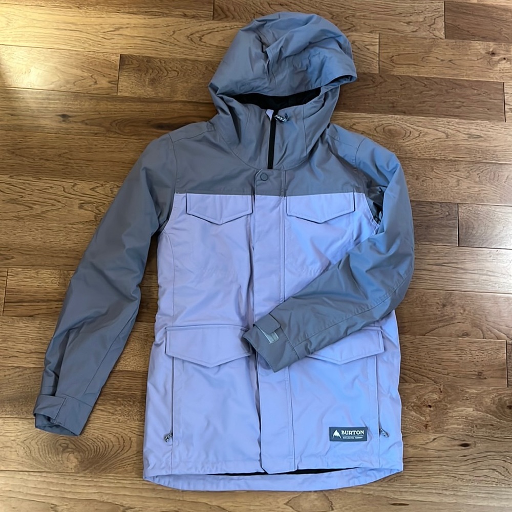 Burton men snowboard jacket small